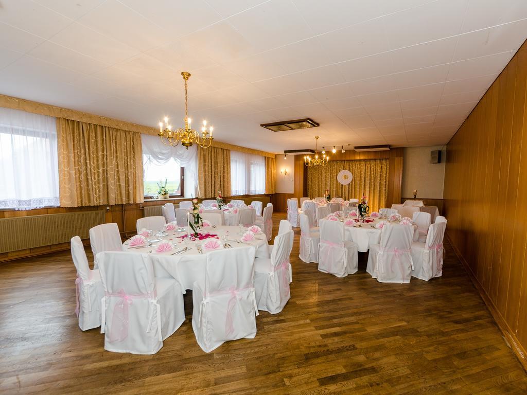 Landhotel Hamburger Hof Nettlingen Εξωτερικό φωτογραφία