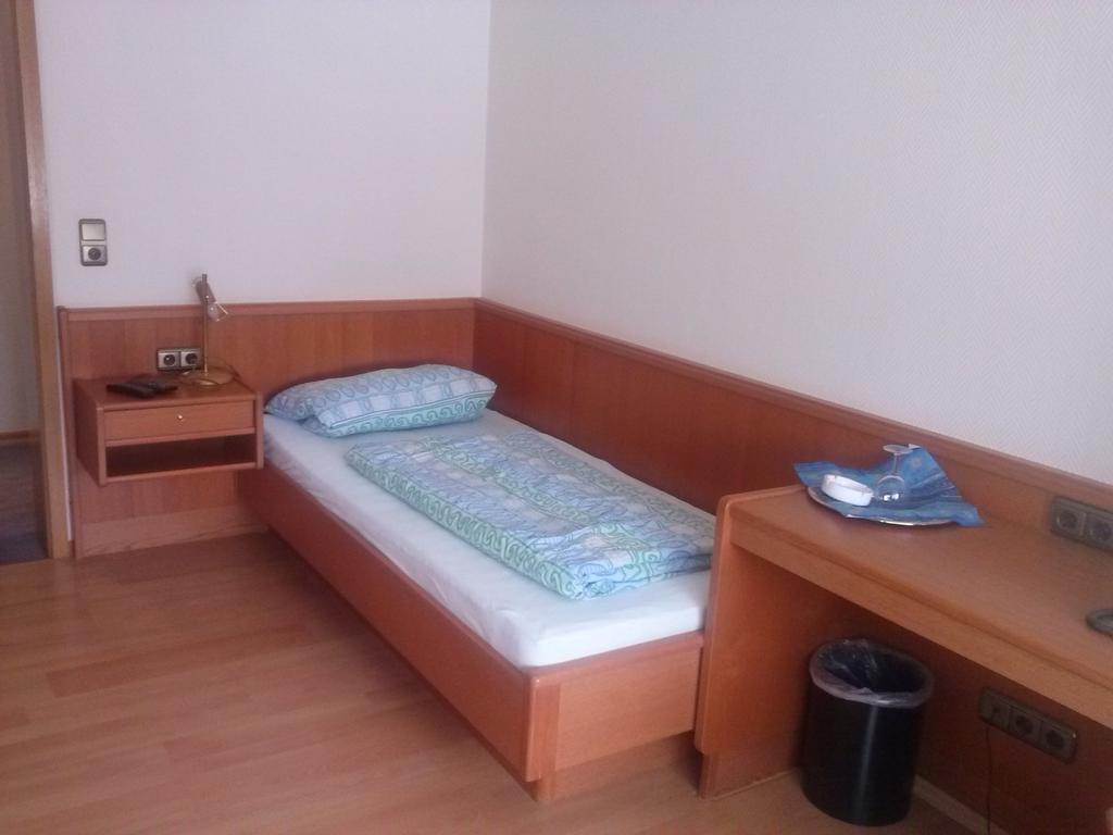 Landhotel Hamburger Hof Nettlingen Δωμάτιο φωτογραφία