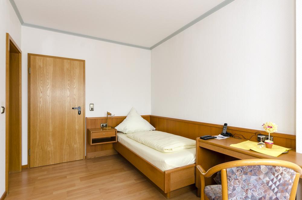 Landhotel Hamburger Hof Nettlingen Δωμάτιο φωτογραφία